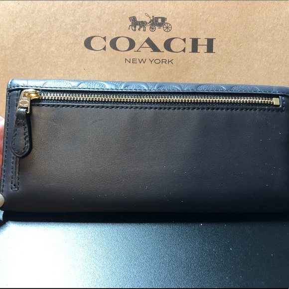 LAST ONE! NWT Black Coach Wallet AUTHENTIC - Picture 4 of 8